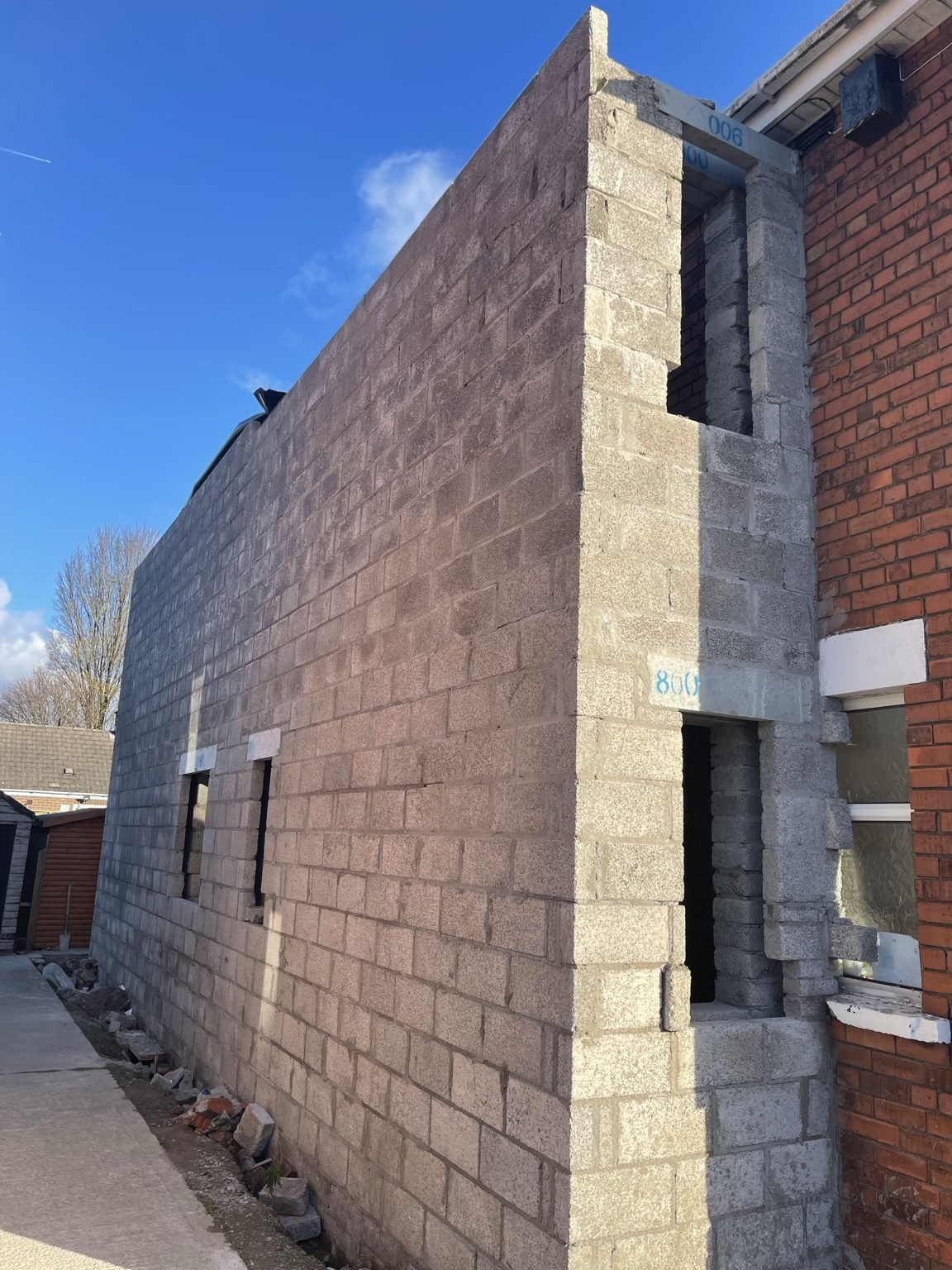 Extension blockwork during construction