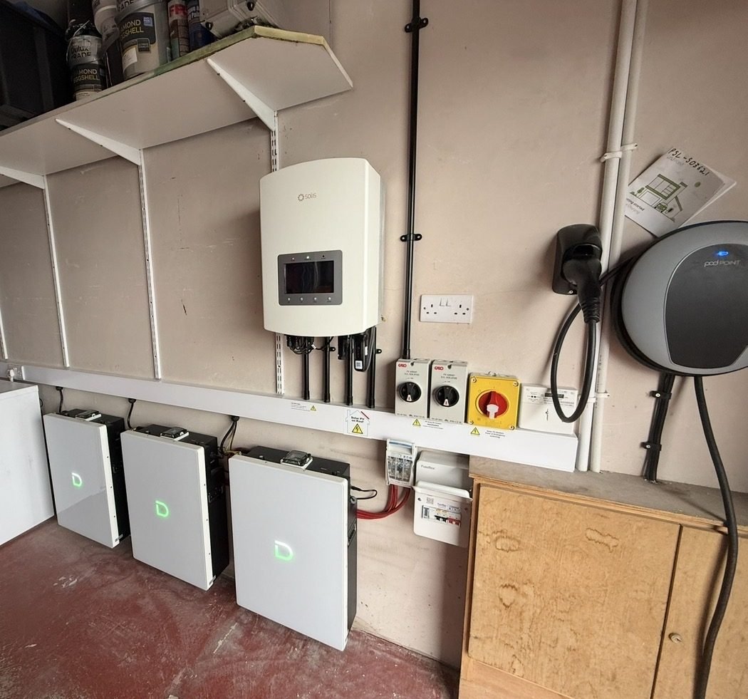 Solis inverter and battery storage install